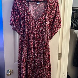 Old Navy Floral Swing Dress with Pockets